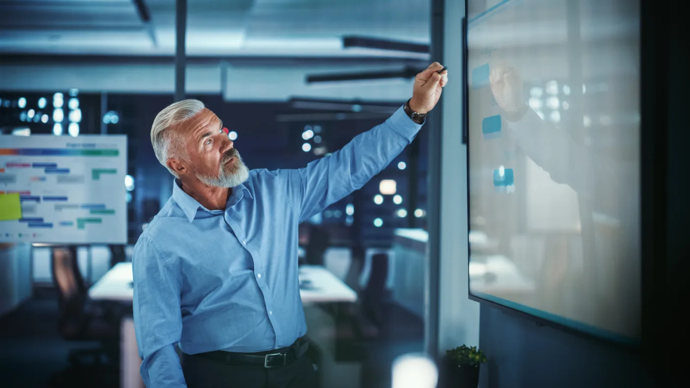 Painel de dados com Inteligência Artificial aplicada à operação do Grupo Inlog